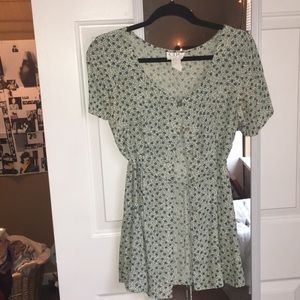 vintage light green floral top/dress